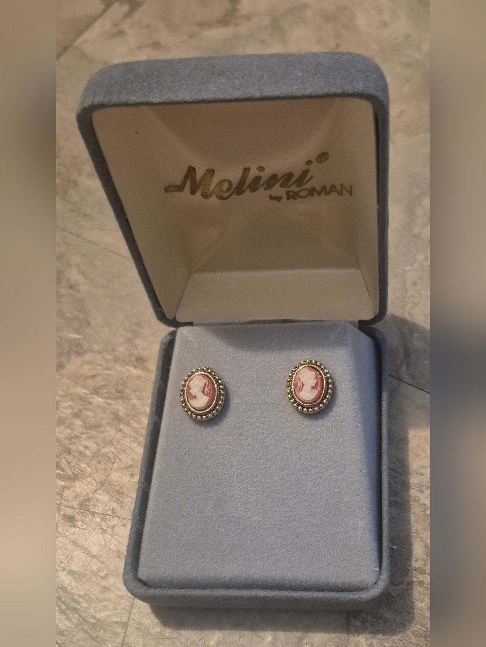 Vintage Melini Roman Cameo Stud Earrings Pink White Gold Tone Oval w/ Box
